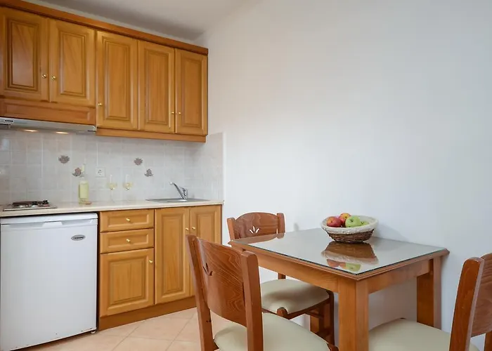 Agnadi 2* Agia Anna (Naxos)