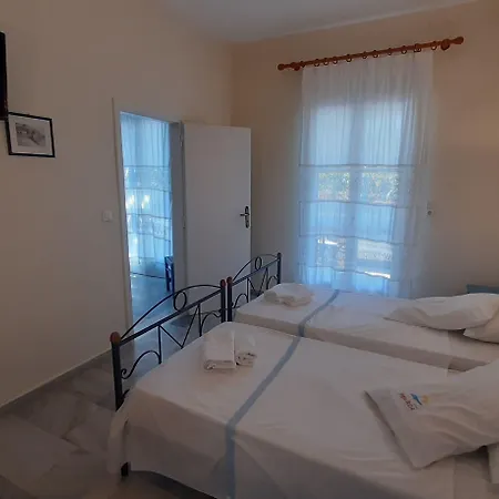 Hotel apartamentowy Agnadi Agia Anna (Naxos)
