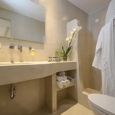 Agnadi Aparthotel 2*