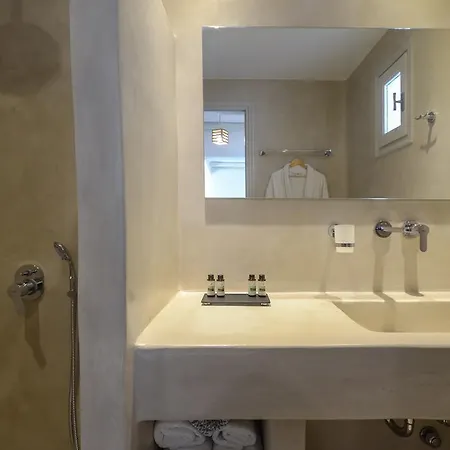 Agnadi Aparthotel 2*